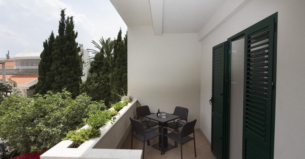 Apartments Smokva Makarska Phòng bức ảnh