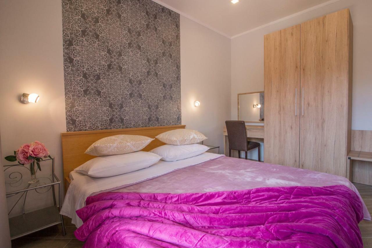 Apartments Smokva Makarska Ngoại thất bức ảnh