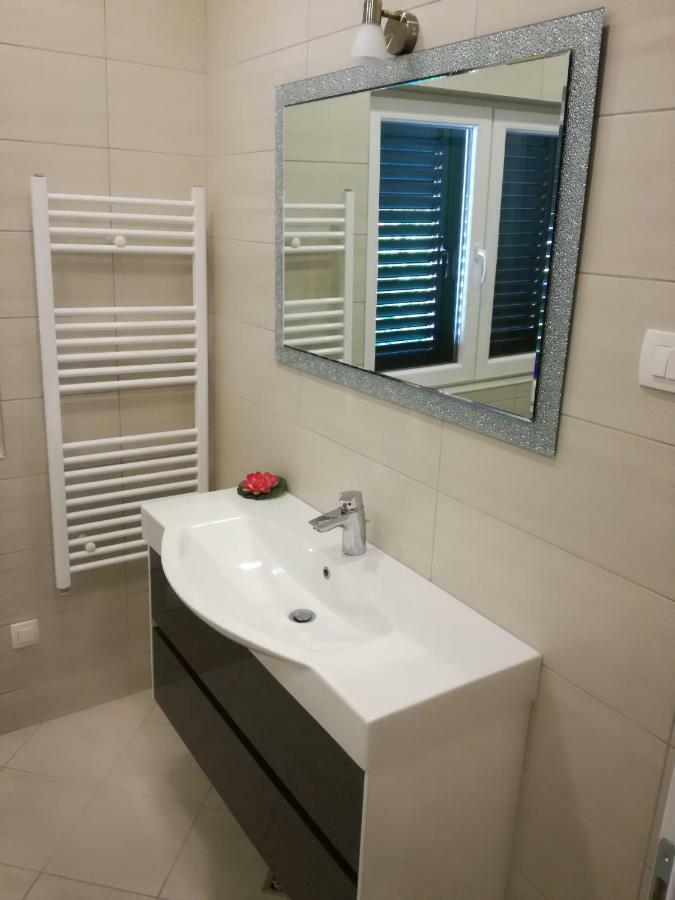 Apartments Smokva Makarska Ngoại thất bức ảnh