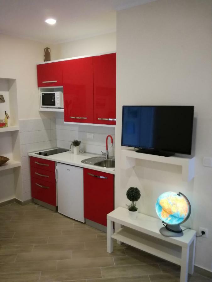 Apartments Smokva Makarska Ngoại thất bức ảnh