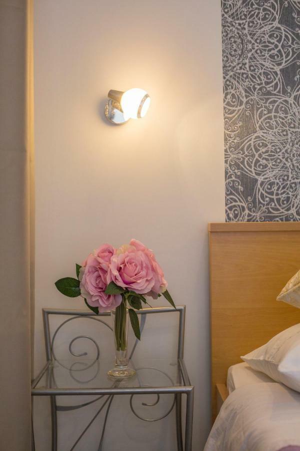 Apartments Smokva Makarska Ngoại thất bức ảnh
