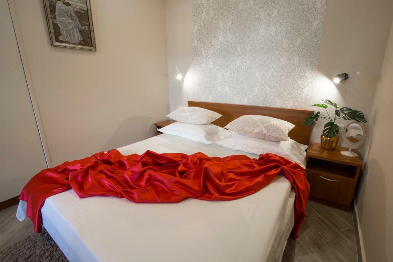 Apartments Smokva Makarska Ngoại thất bức ảnh