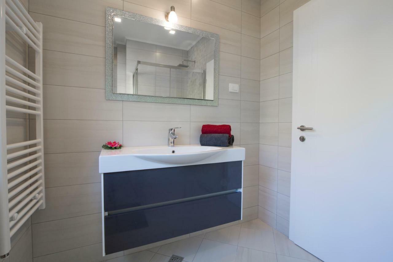 Apartments Smokva Makarska Ngoại thất bức ảnh