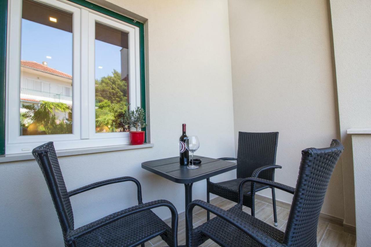 Apartments Smokva Makarska Ngoại thất bức ảnh