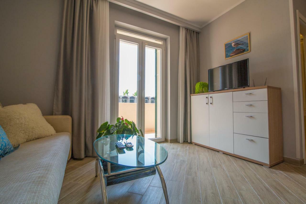 Apartments Smokva Makarska Ngoại thất bức ảnh